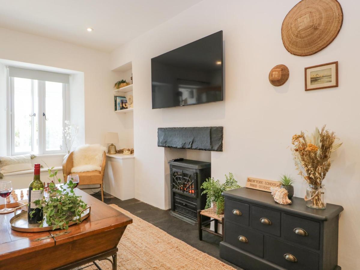Sandacre Cottage Ulverston Exterior photo